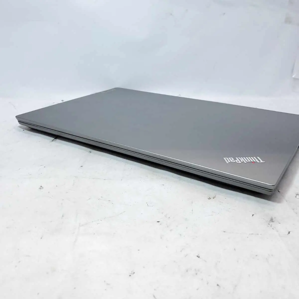 lenovo thinkpad e15 gen 4 laptop front side