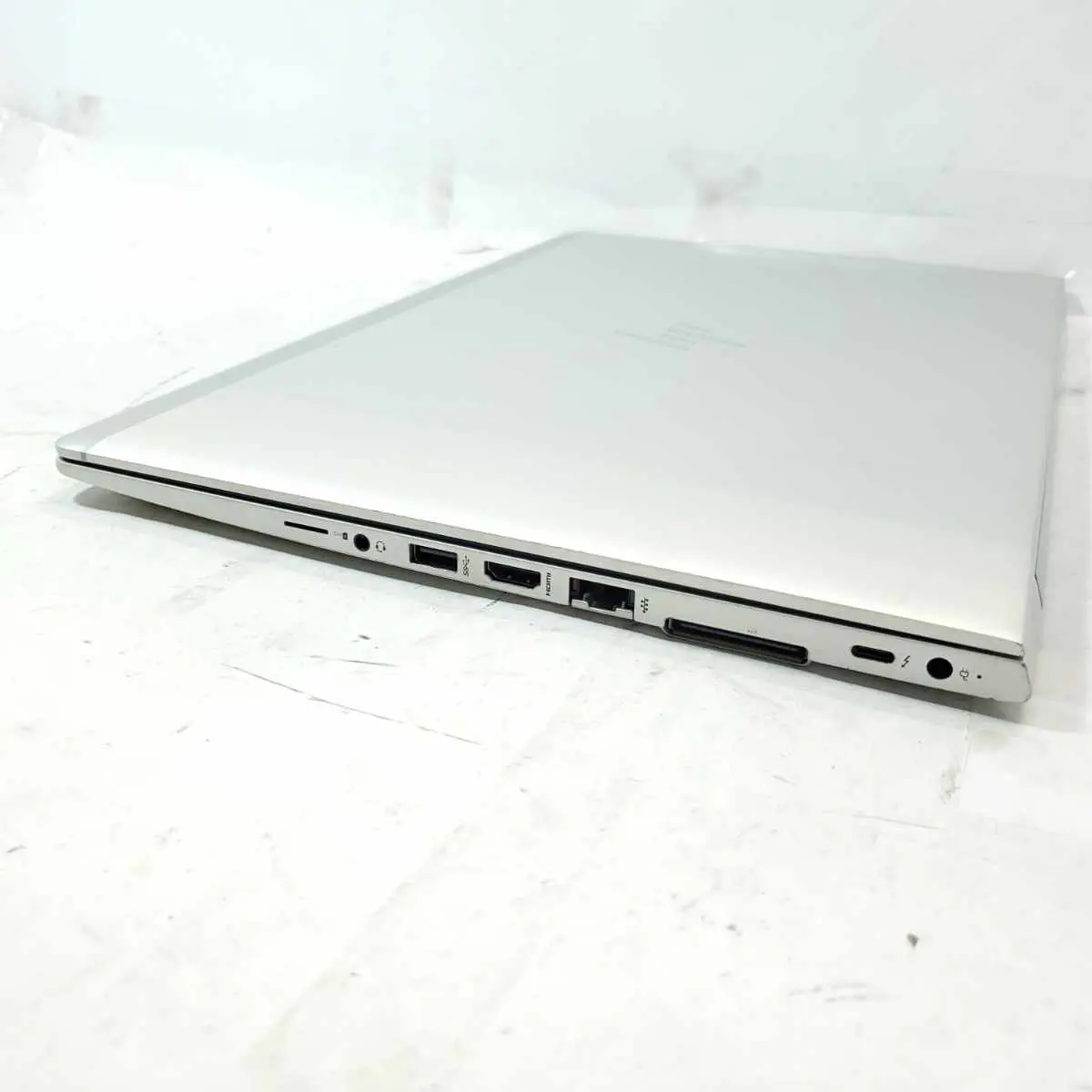 hp elitebook 850 g6 i7-8565u laptop computer right side