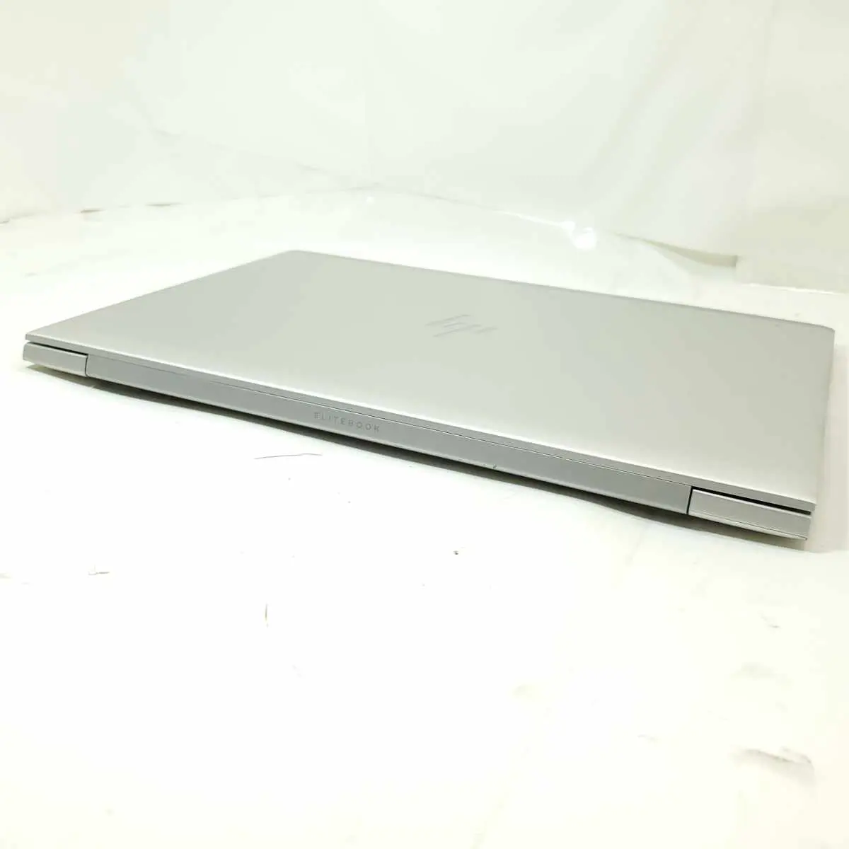 hp elitebook 850 g5 i5-8250u 8gb ram 256gb ssd laptop back side