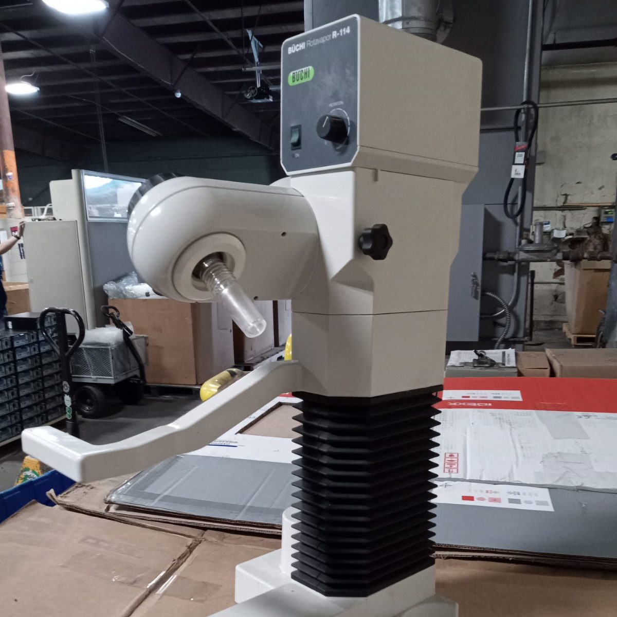 Buchi Rotavapor R-114 rotary evaporator front angled view