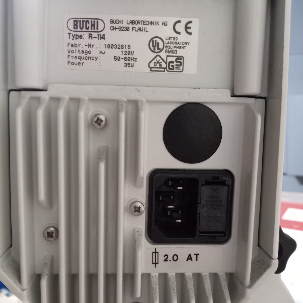 Buchi Rotavapor R-114 model and serial label close-up