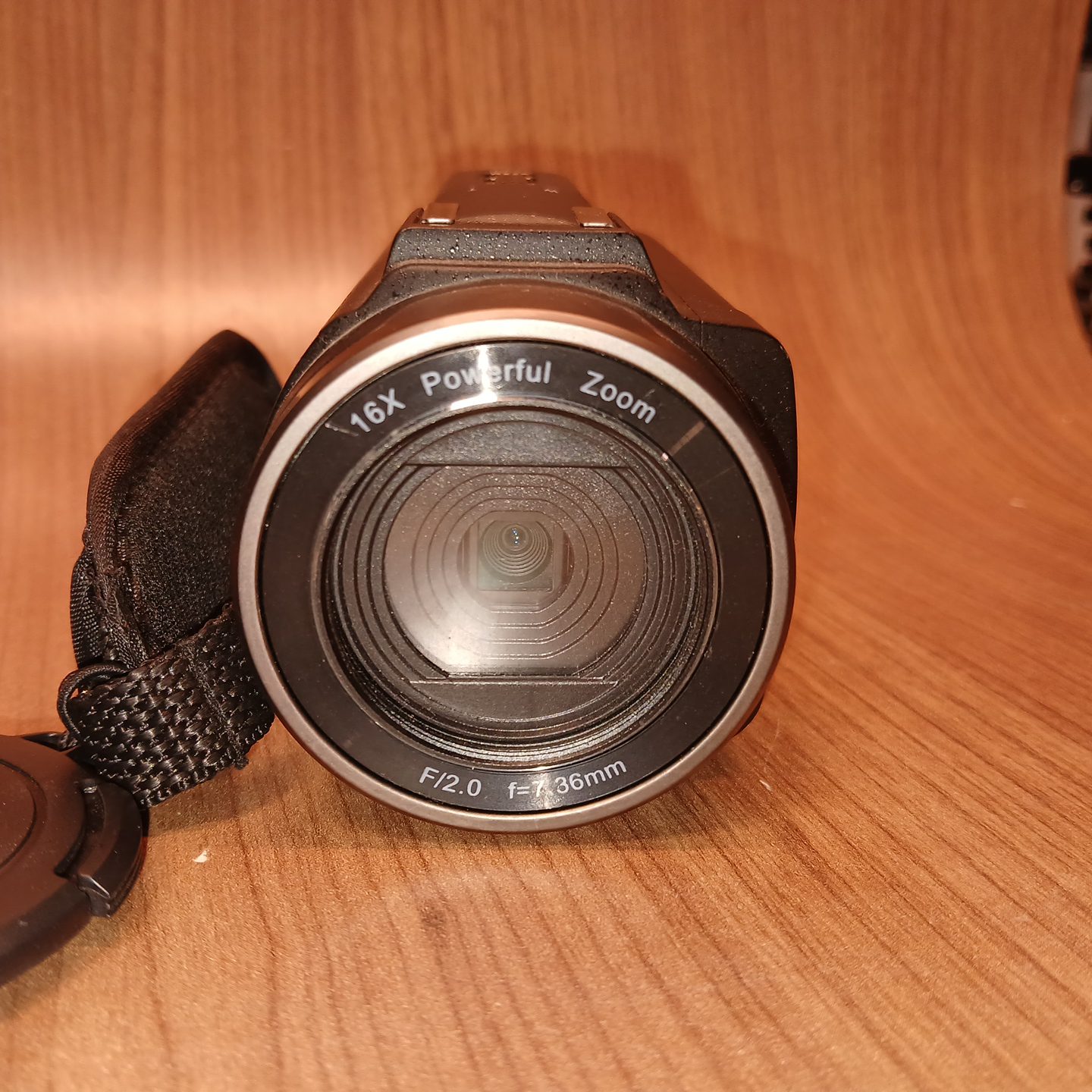 HDV-514K Plus digital camcorder front lens showing 16x zoom F2.0 36mm