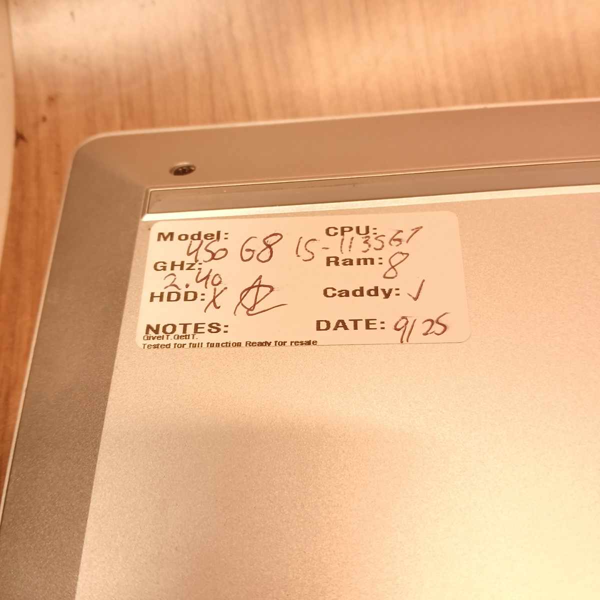 HP ProBook 450 G8 inventory sticker close-up showing model and CPU details