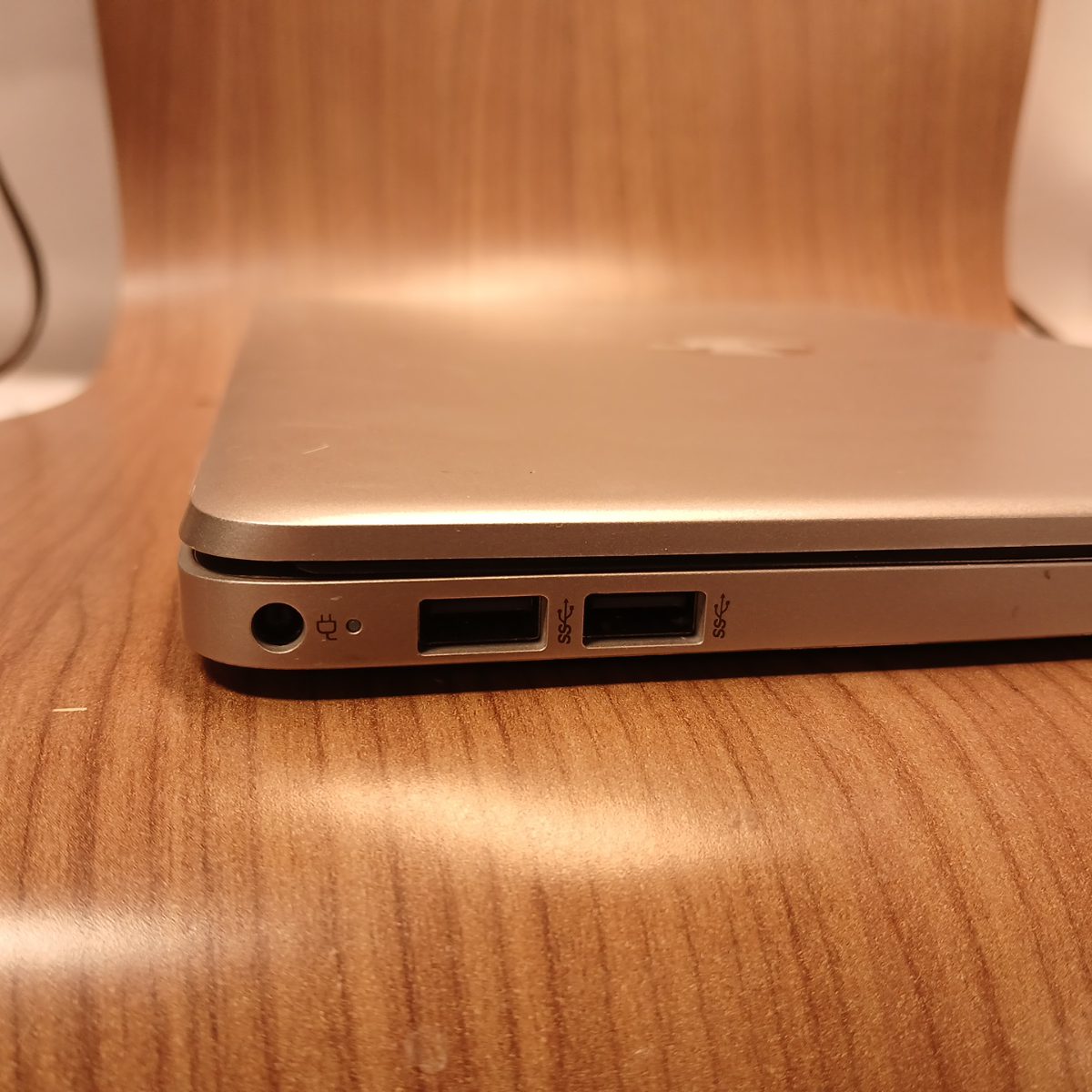 Left side ports on HP 15-dy2091wm including power, USB-A, and USB-C