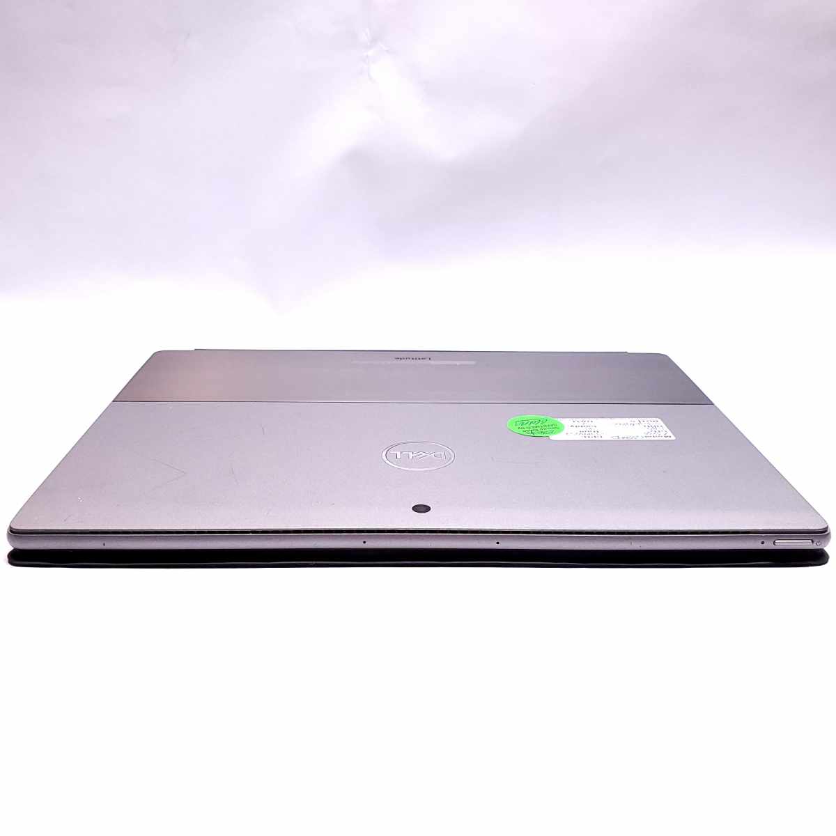 dell latitude 7320 detachable tablet/laptop front