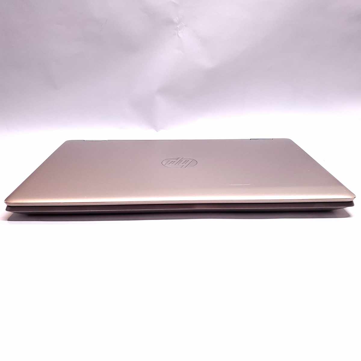 hp pavilion x360 laptop front