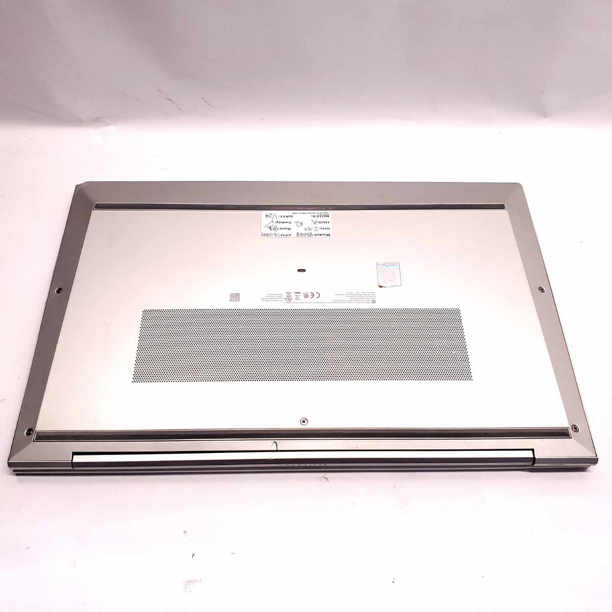 hp elitebook 850 g8 notebook pc bottom